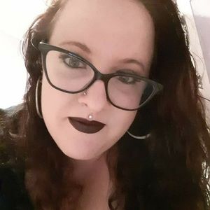 Meet your Posher, Lacey